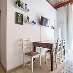 Daire Musei Vaticani Holidays 2 Bedrooms Roma
