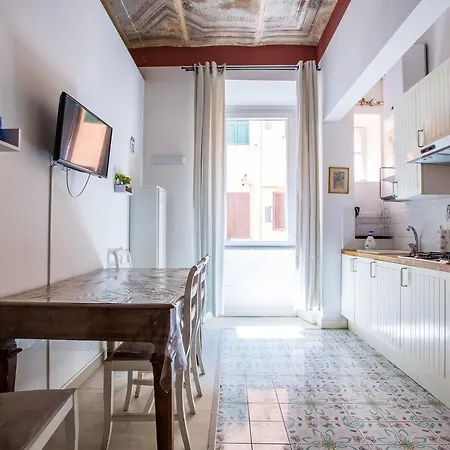 Musei Vaticani Holidays 2 Bedrooms Lägenhet